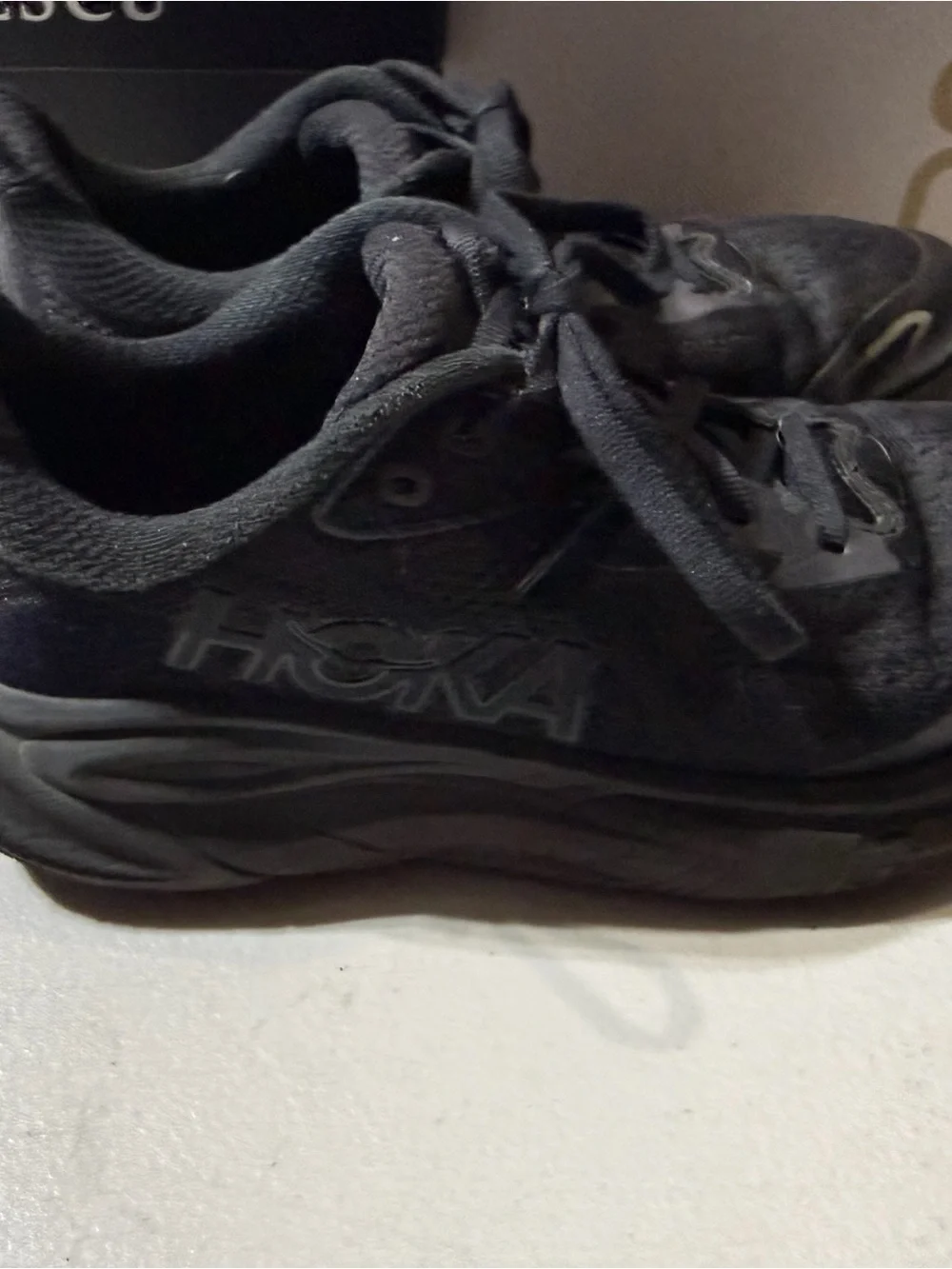 GUC Black Hoka One One Y Clifton 10 Big Kids Running Shoes Size 4MD
